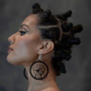 Meet your Posher, Dezirae